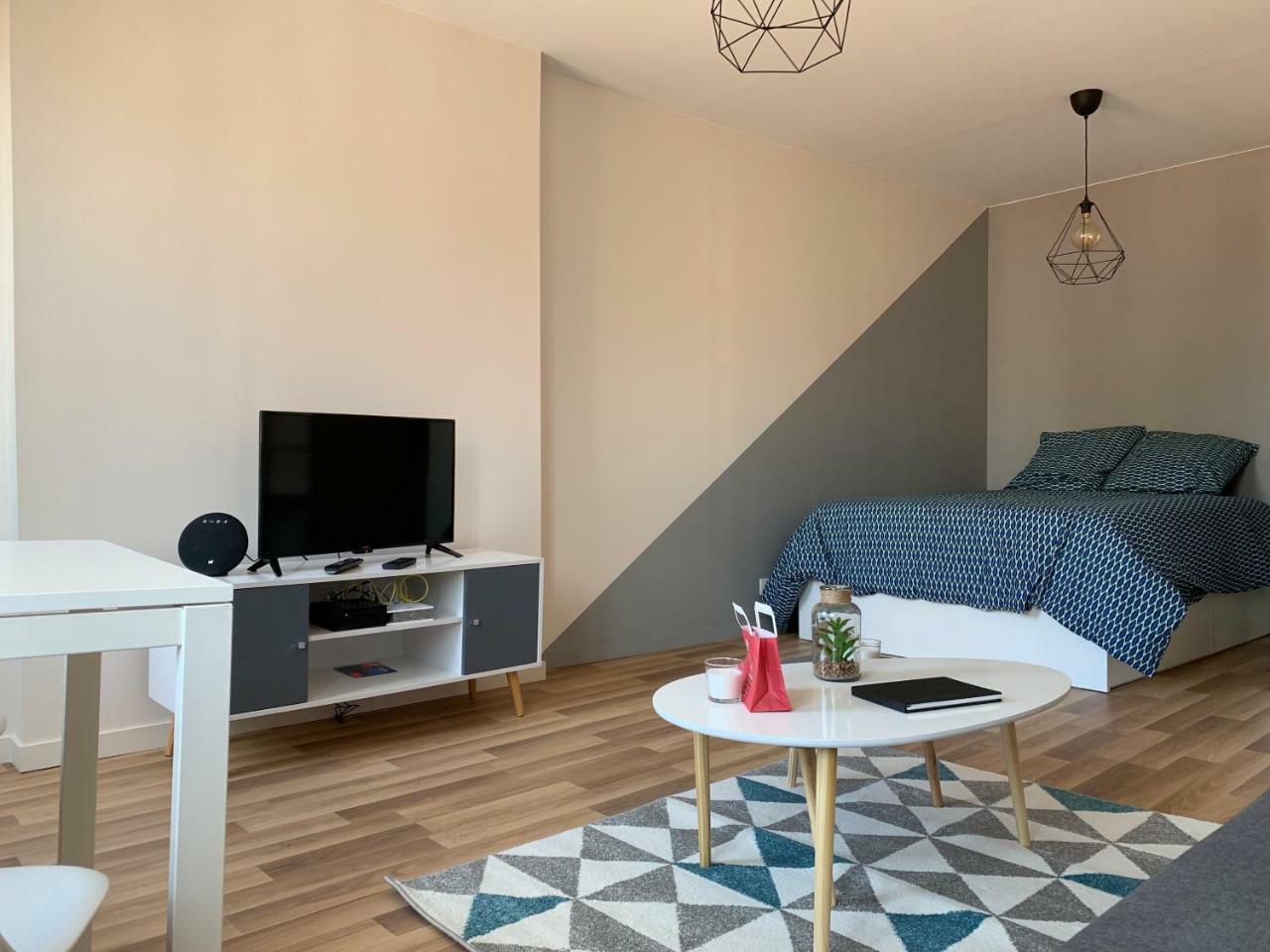Esprit Studio Sur Plateau Central Clermont-Ferrand Kültér fotó